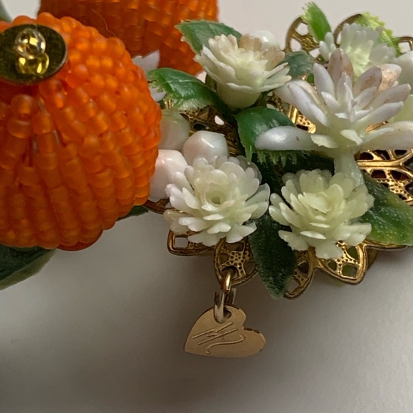 Mercedes Salazar beaded orange and flowers clip-on lightweight drop earrings - Picture 5 of 9